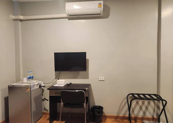 Wan Ratchatewi Hostel Bangkok